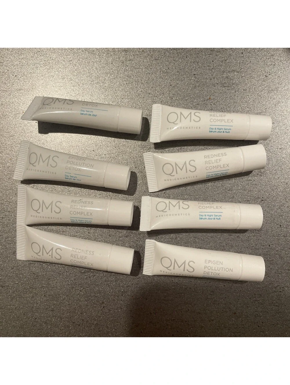 QMS Medicosmetics Bag with 19 Samples - New
